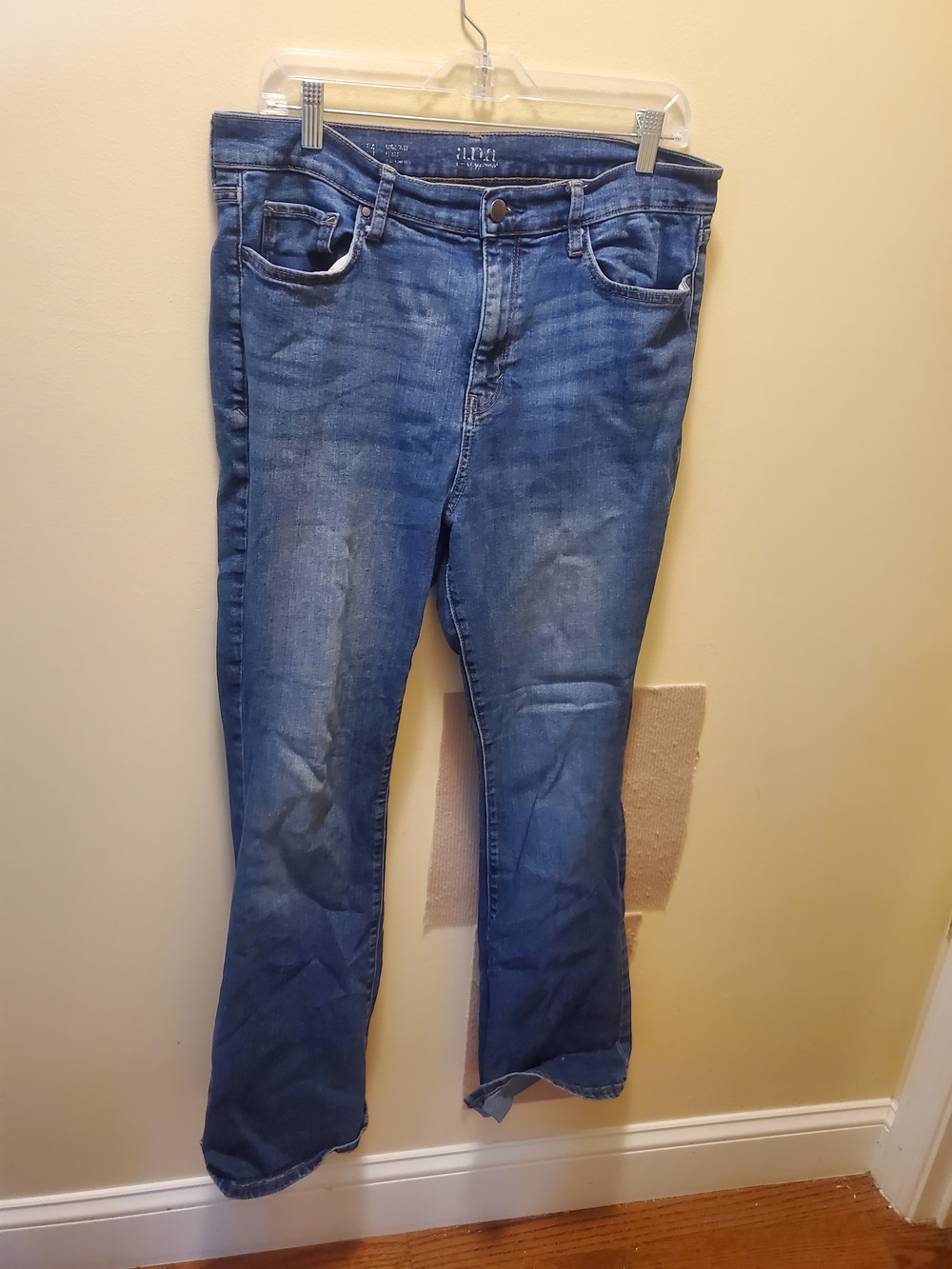 a.n.a Women's Boot Cut Jeans in Medium Blue Wash
